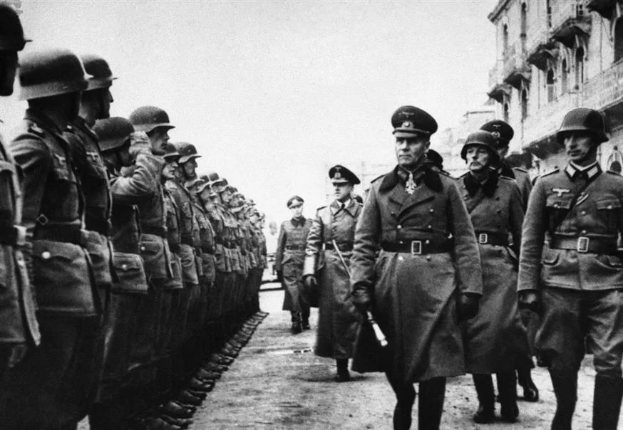 14 Οκτωβρίου του 1944 -Όταν οι Ναζί έχασαν τον Στρατάρχη: Ο Ρόμελ και το άδοξο τέλος του
