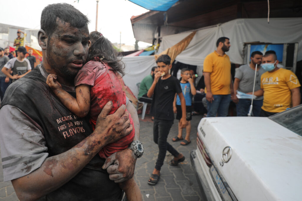 ΠΟΥ: Το νοσοκομείο αλ Σίφα στη Γάζα βομβαρδίζεται – Εκτός λειτουργίας 20 νοσοκομεία