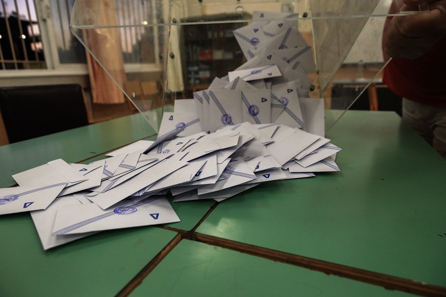 Αυτοδιοικητικές εκλογές: Live τα αποτελέσματα σε Δήμους και Περιφέρειες