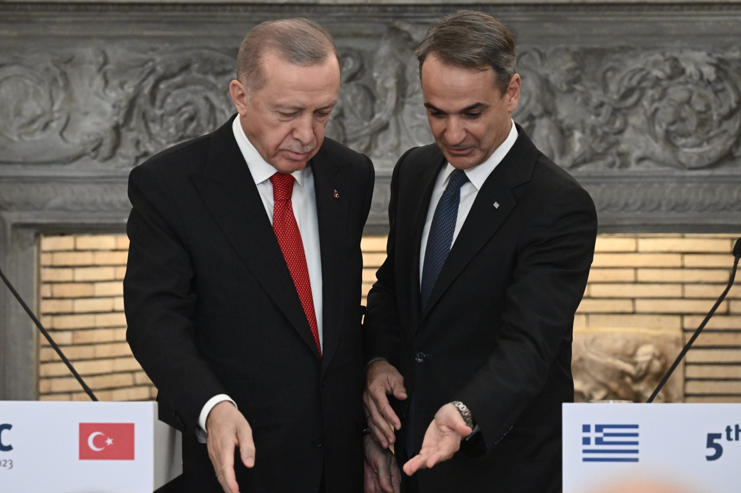 Η παγίδα του Ερντογάν και η συμφωνία που “γκριζάρει”  κι΄ άλλο το Αιγαίο