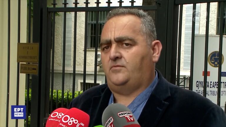 Φρέντι Μπελέρης: Διαψεύδει τα περί παραίτησής του ο υπηρεσιακός δήμαρχος Χειμάρρας, Γκέρκι Γκόρος