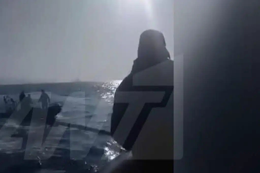 Ιμια: Πρόκληση των Τούρκων  Απειλούν Ελληνες ψαράδες (βίντεο)