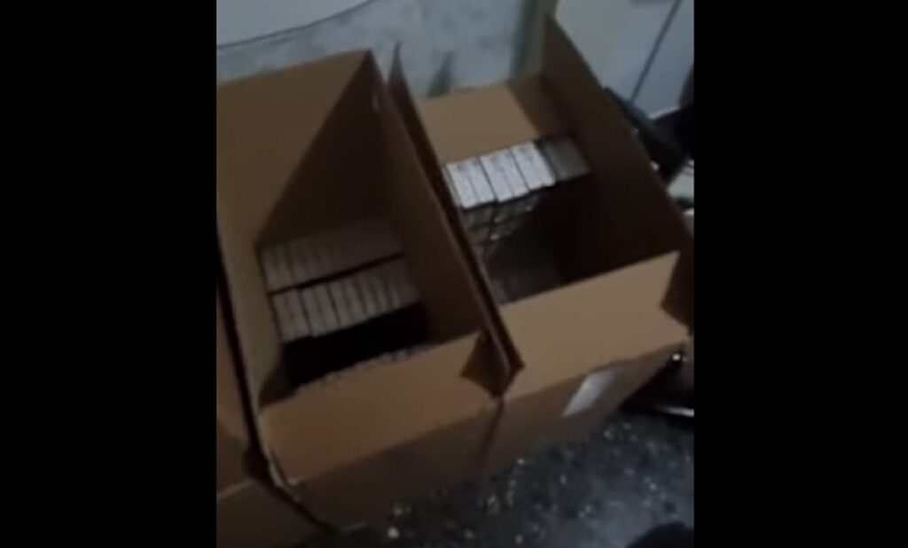 Κατασχέθηκαν πάνω από 29.000 λαθραία πακέτα τσιγάρα – Συνελήφθησαν 2 άτομα