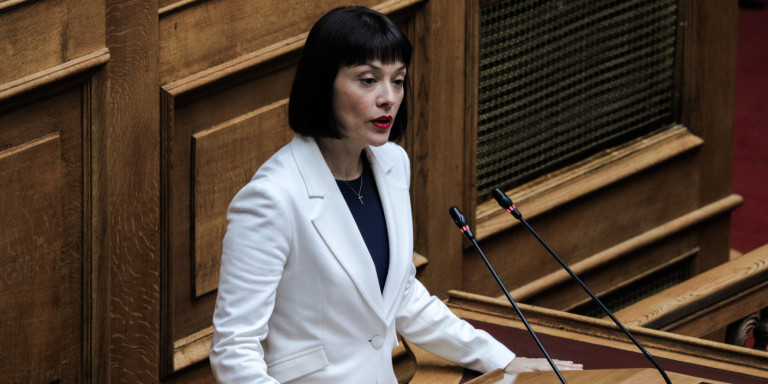 Η Γιαννακοπούλου στέλνει μήνυμα σε Ανδρουλάκη για τις ευρωεκλογές – Θέλει ποσοστό 18% ως 20%