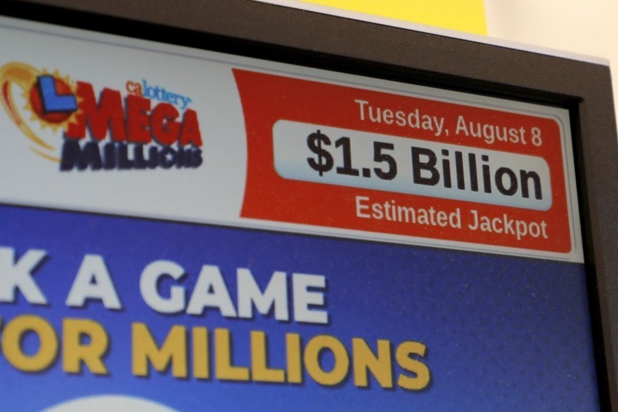 Υπερτυχερός κέρδισε 1,13 δισ. δολάρια στο τζακποτ του Mega Millions (βίντεο)