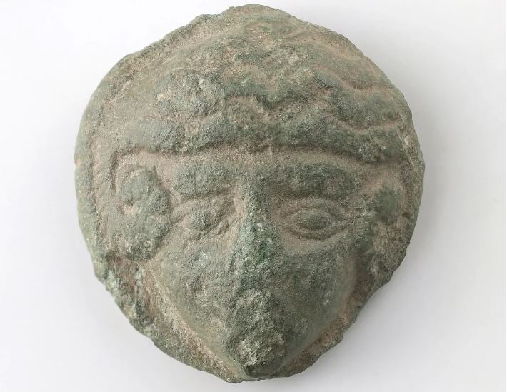 Μυστήριο: Αρχαιολόγοι ανακάλυψαν χάλκινο πορτρέτο του Μεγάλου Αλεξάνδρου εκεί που δεν το περίμεναν