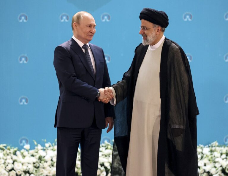 Ο Πούτιν προσφέρθηκε  να μεσολαβήσει μεταξύ Τεχεράνης και Τελ Αβίβ – Ο Ιρανός πρόεδρος έθεσε τις προϋποθέσεις