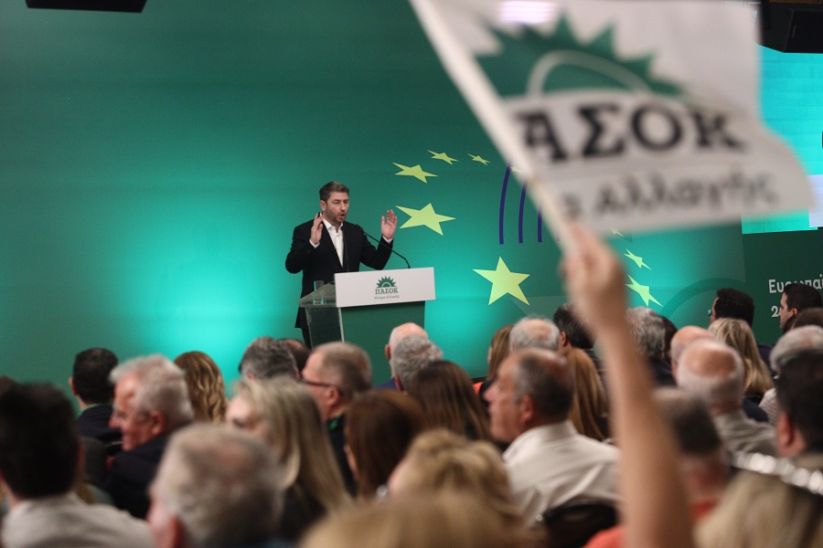 ΠΑΣΟΚ: Ανακοίνωσε 34 υποψήφιους ευρωβουλευτές – Όλα τα ονόματα
